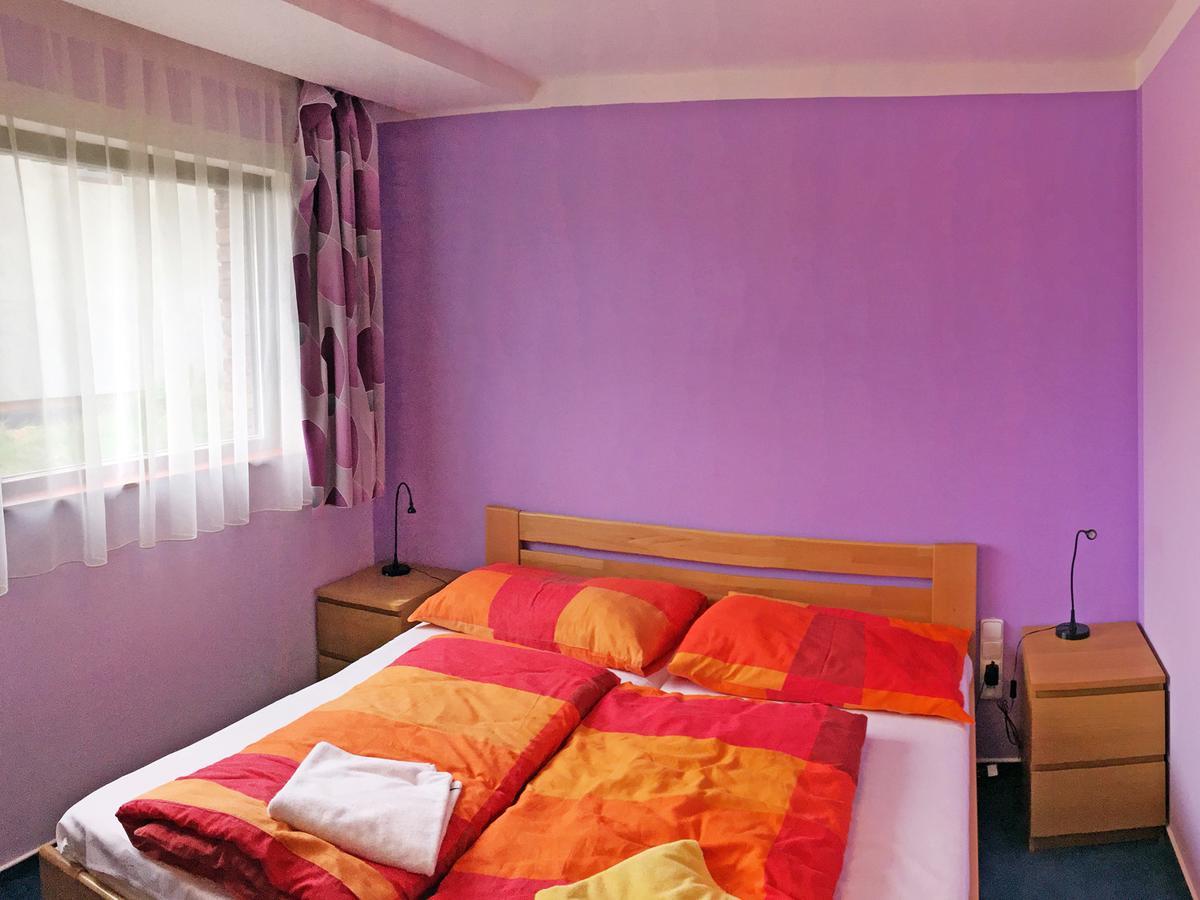 Lake View Apartments near Golf Resort Kunětická Hora, Dříteč Pardubice Esterno foto